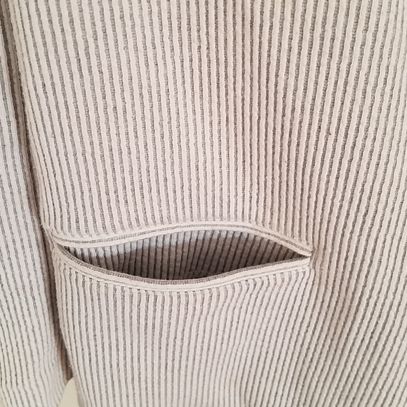 Daisy Fuentes Grey ribbed blazer size M - Picture 2 of 3